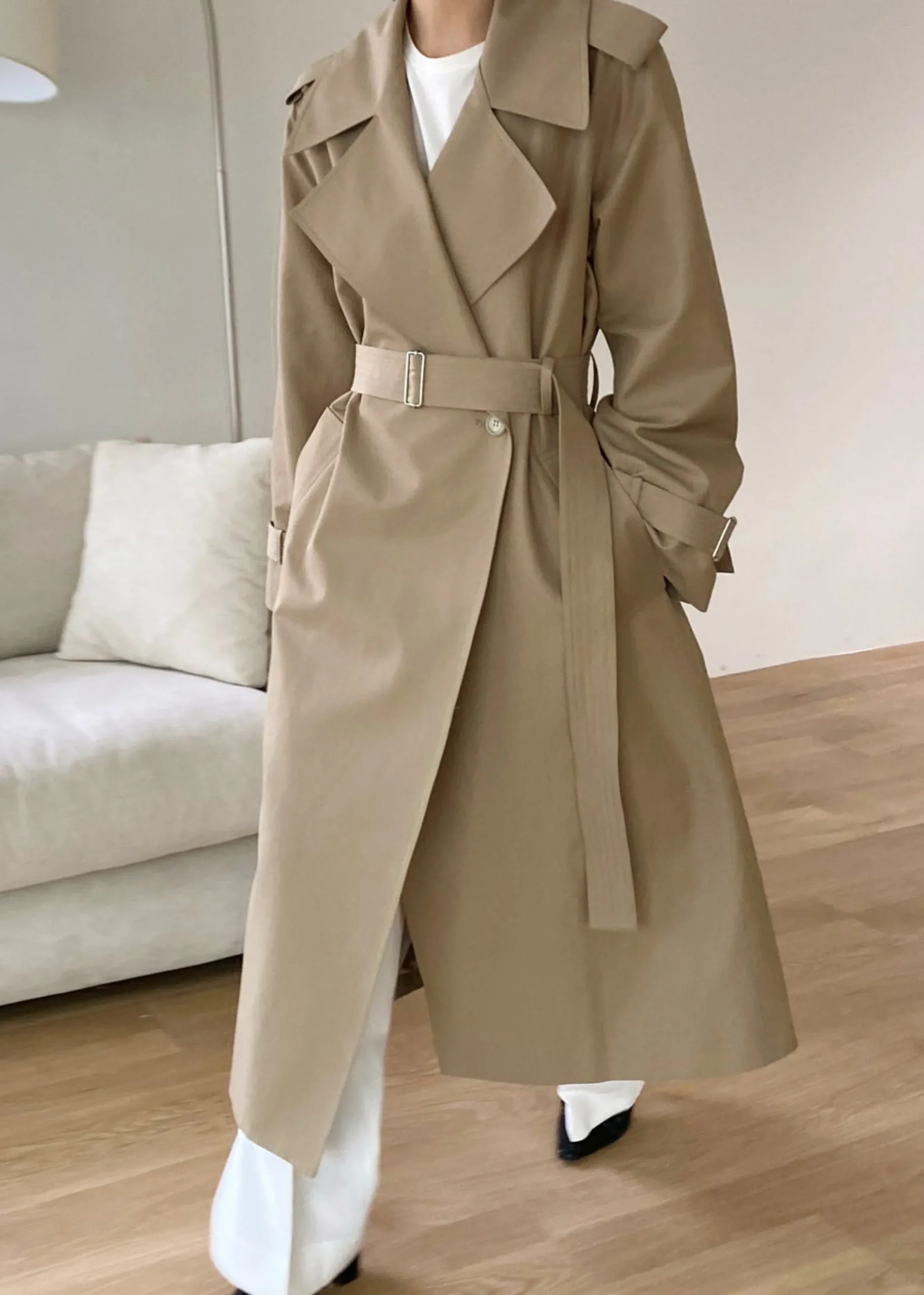 Abril Trench