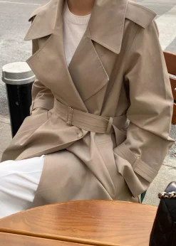 Abril Trench