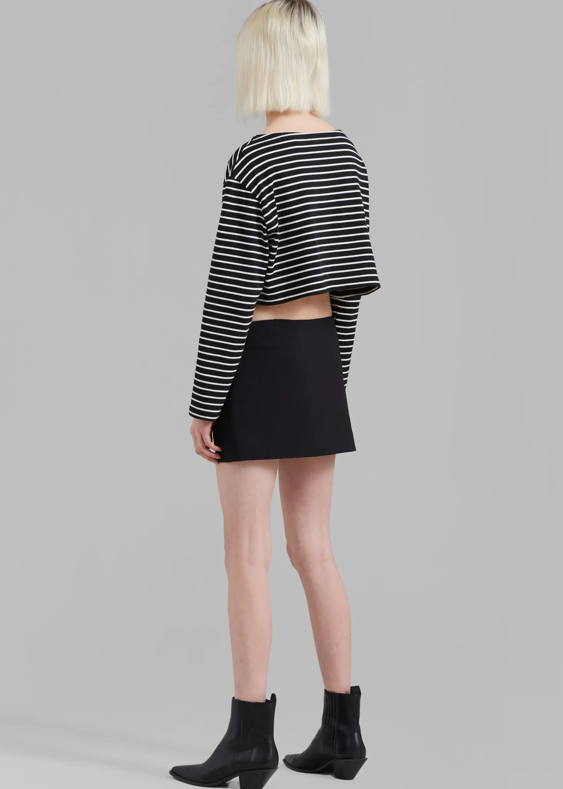 Chester Mini Slit Skirt