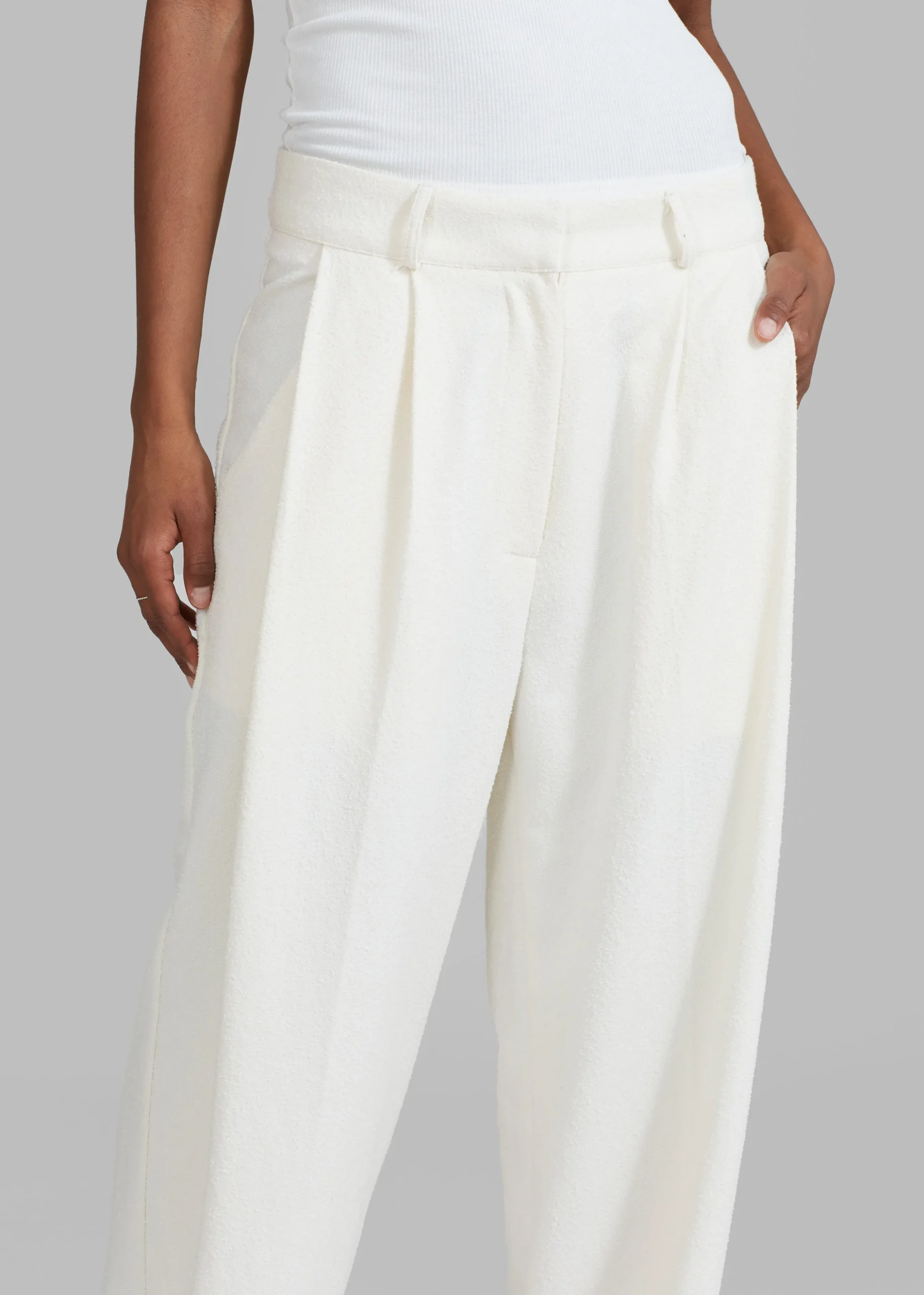 Dakota Pleated Pants