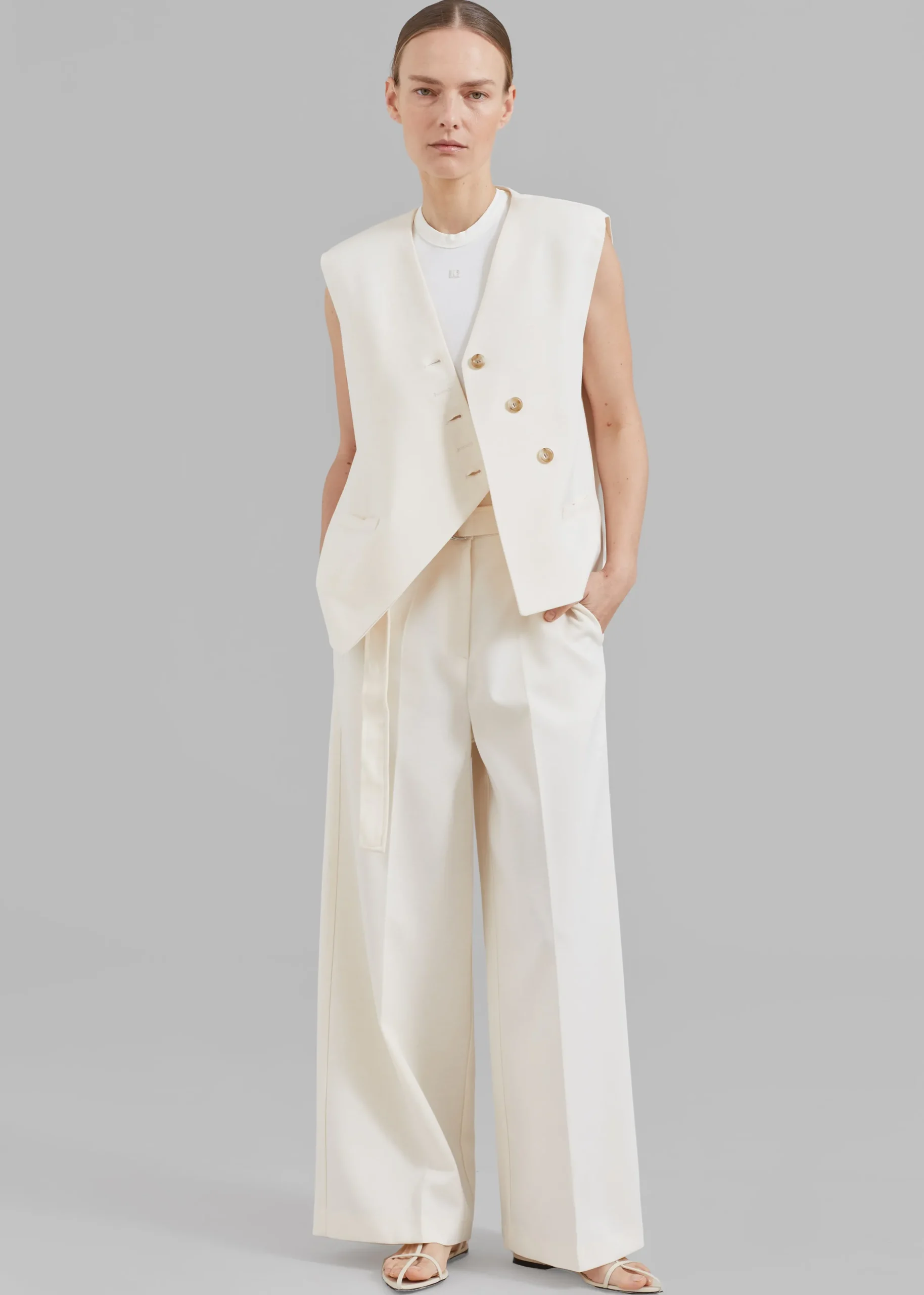 Delphi Vest