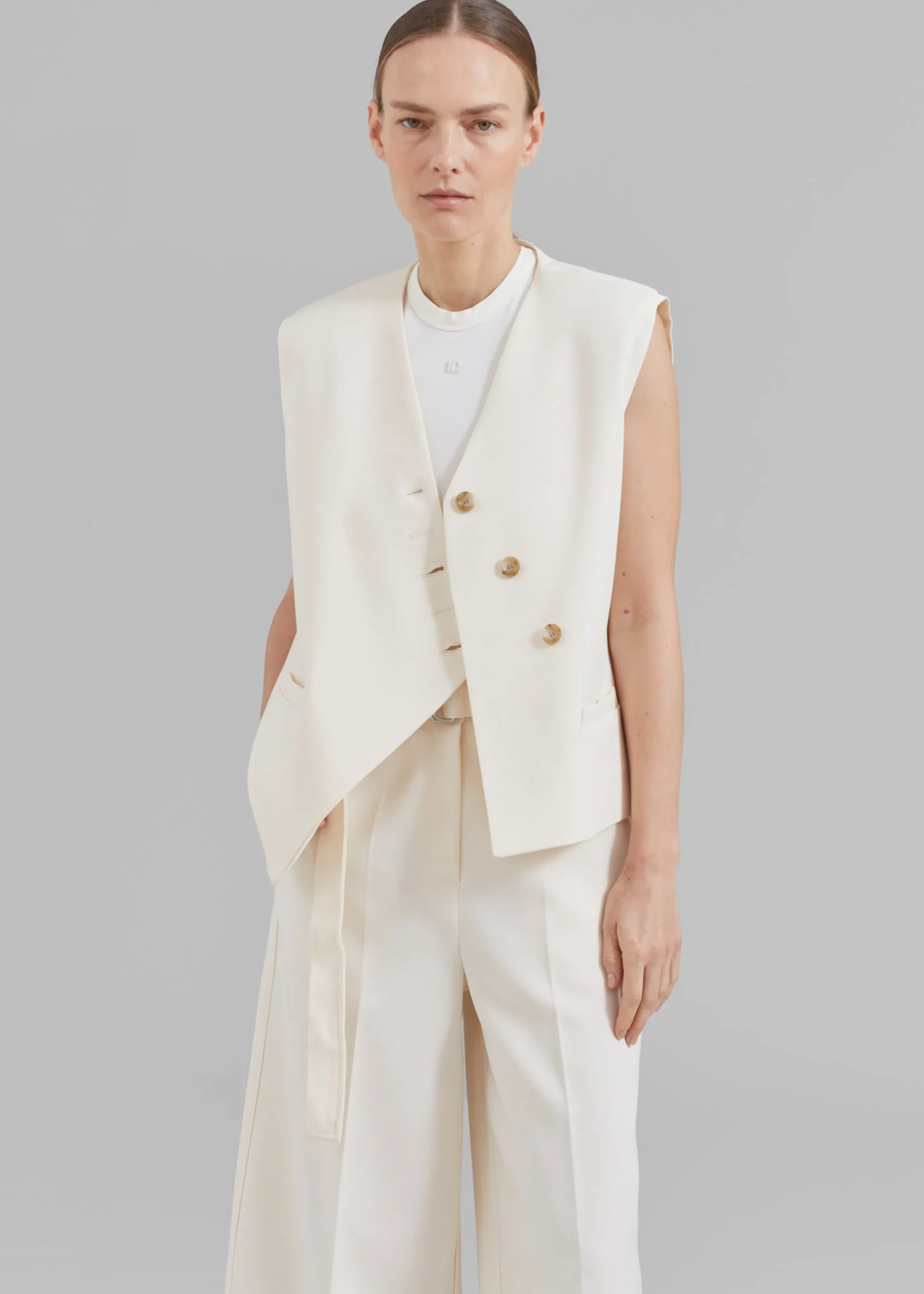 Delphi Vest