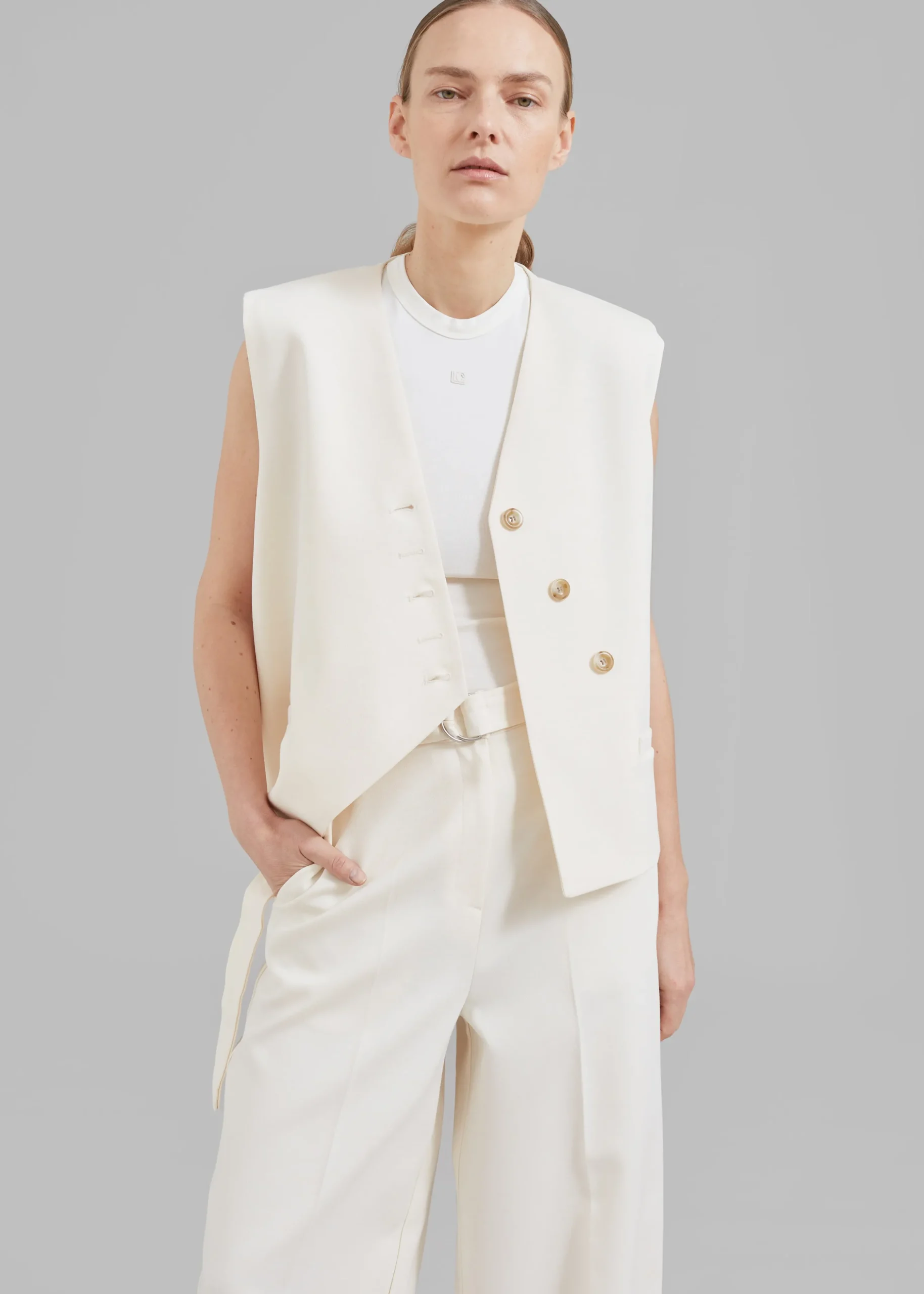 Delphi Vest
