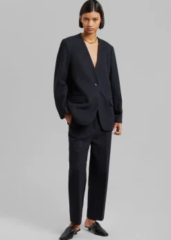 Dira Blazer