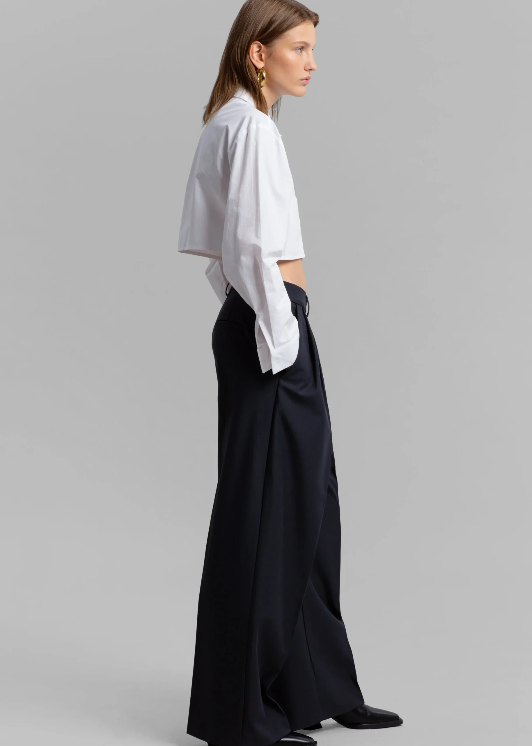 Elo Cropped Pocket Shirt