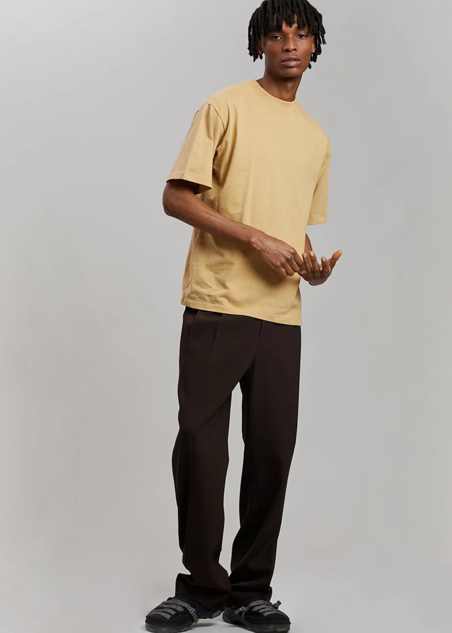 Evora Tee