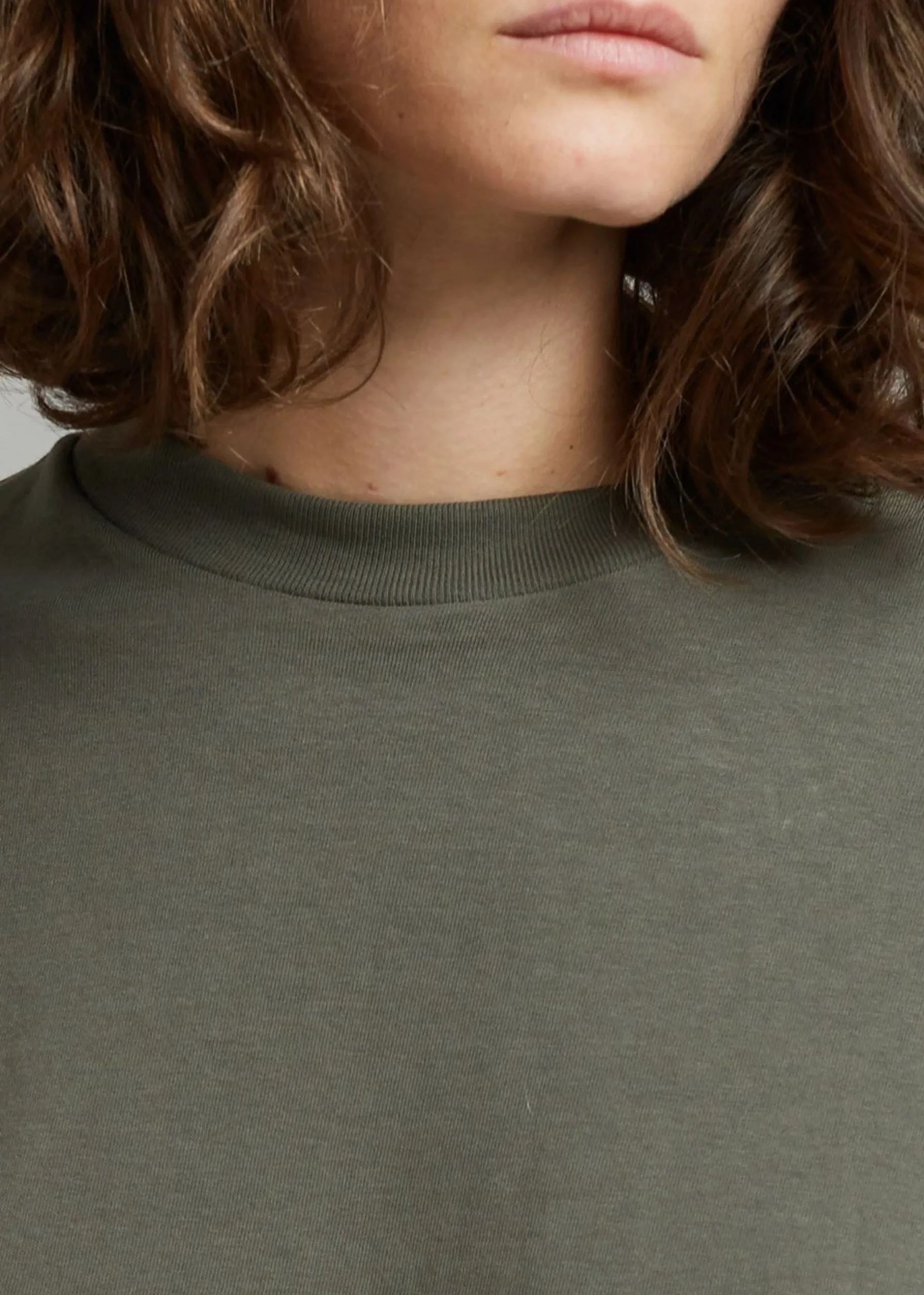 Evora Tee