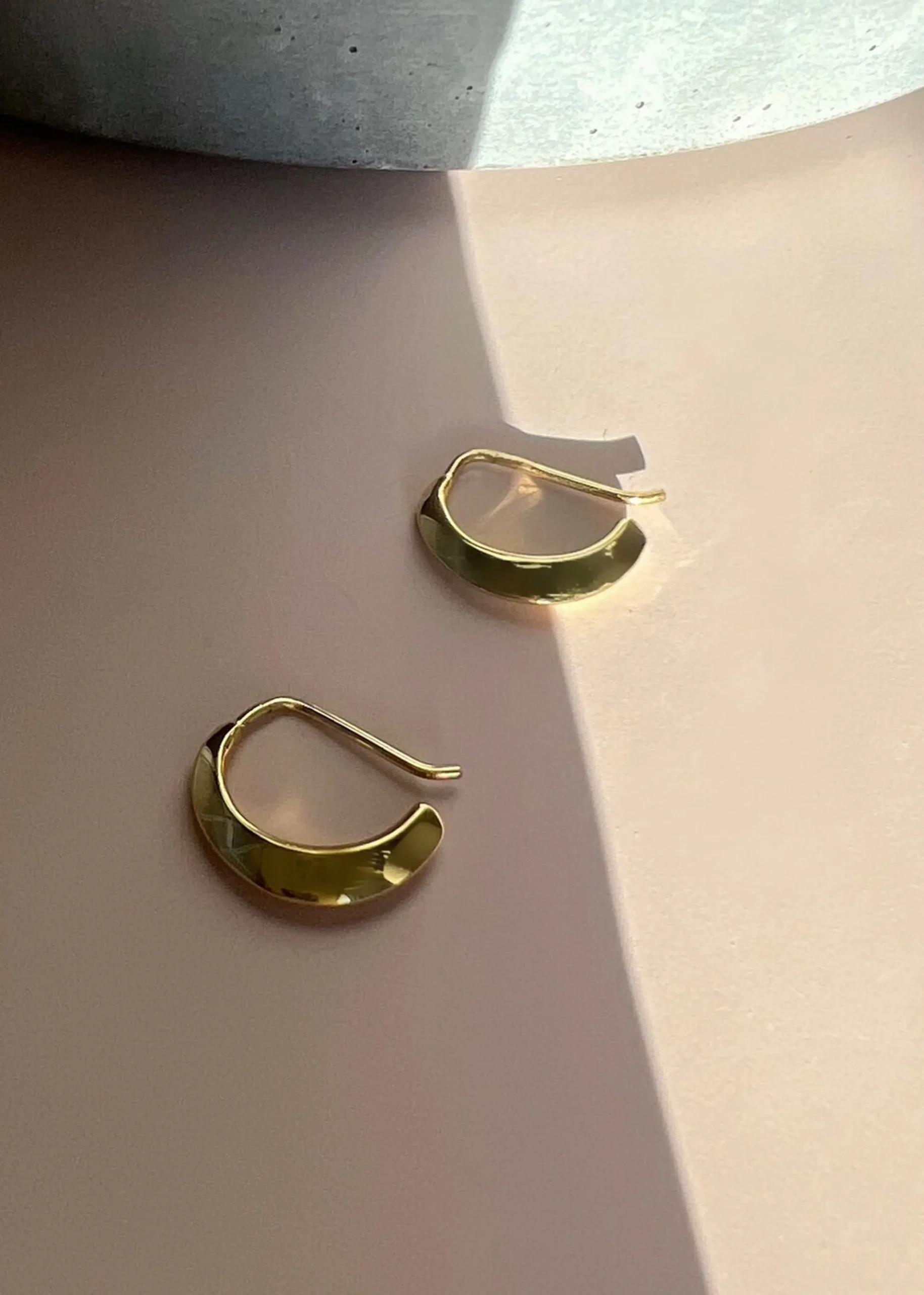 Fay Andrada Selka Petite Hoops