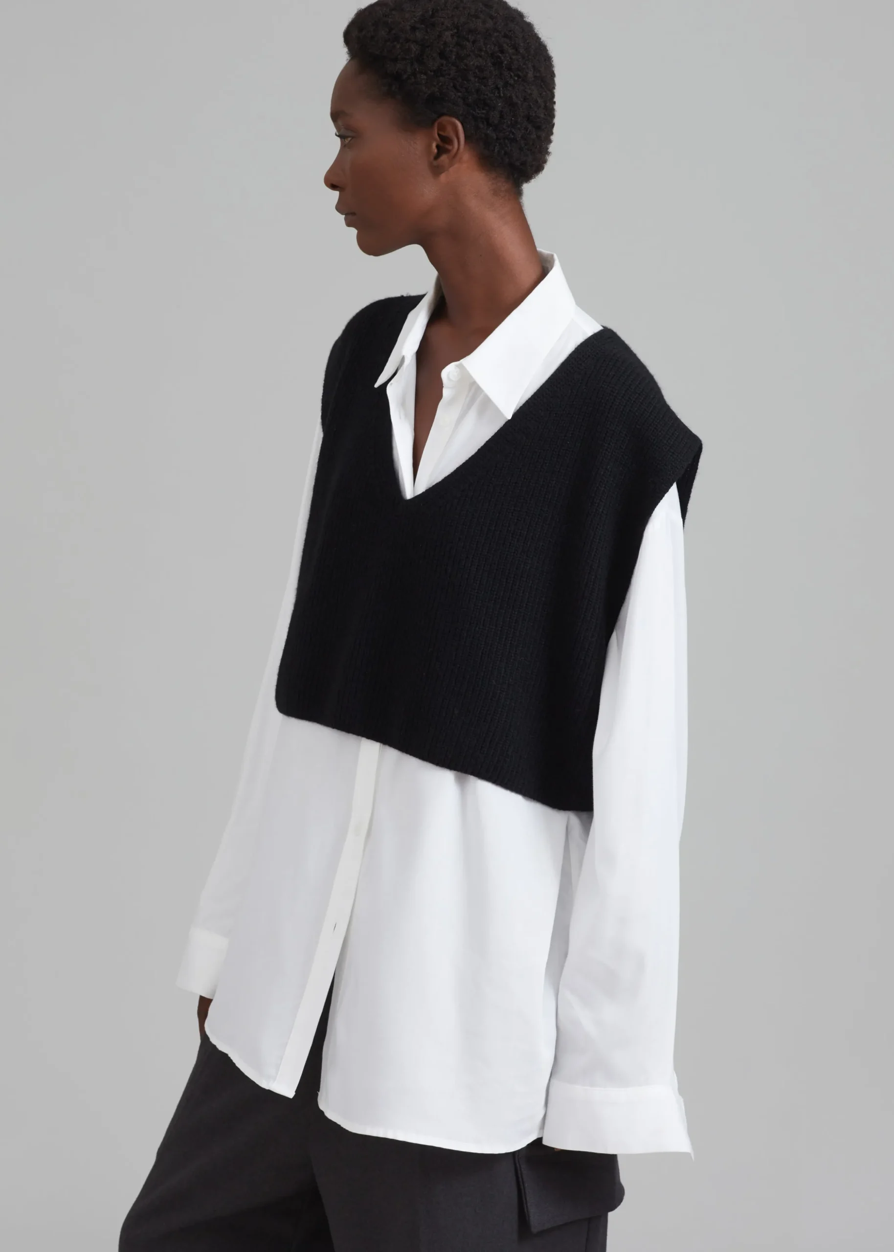 Fuji V-Neck Cropped Vest