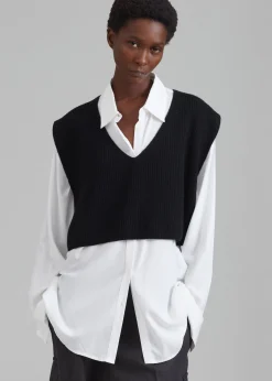 Fuji V-Neck Cropped Vest