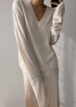 Juro V-Neck Knit