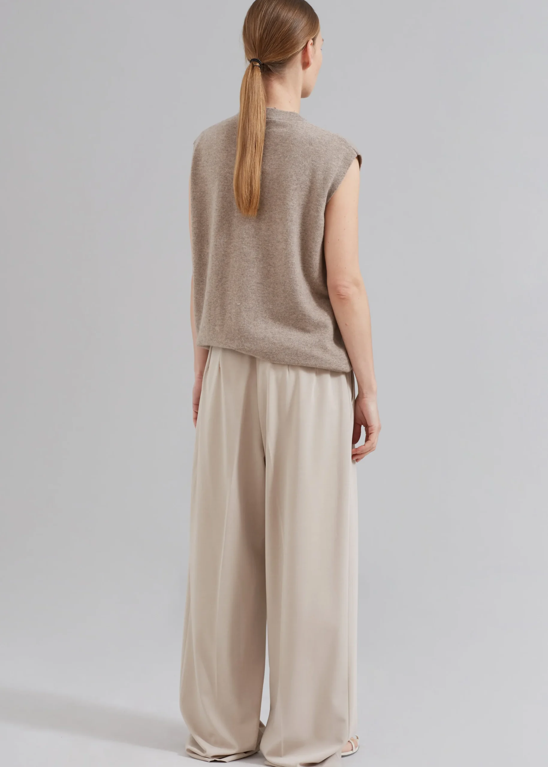 Jw Anderson Ring Detail Roll Vest