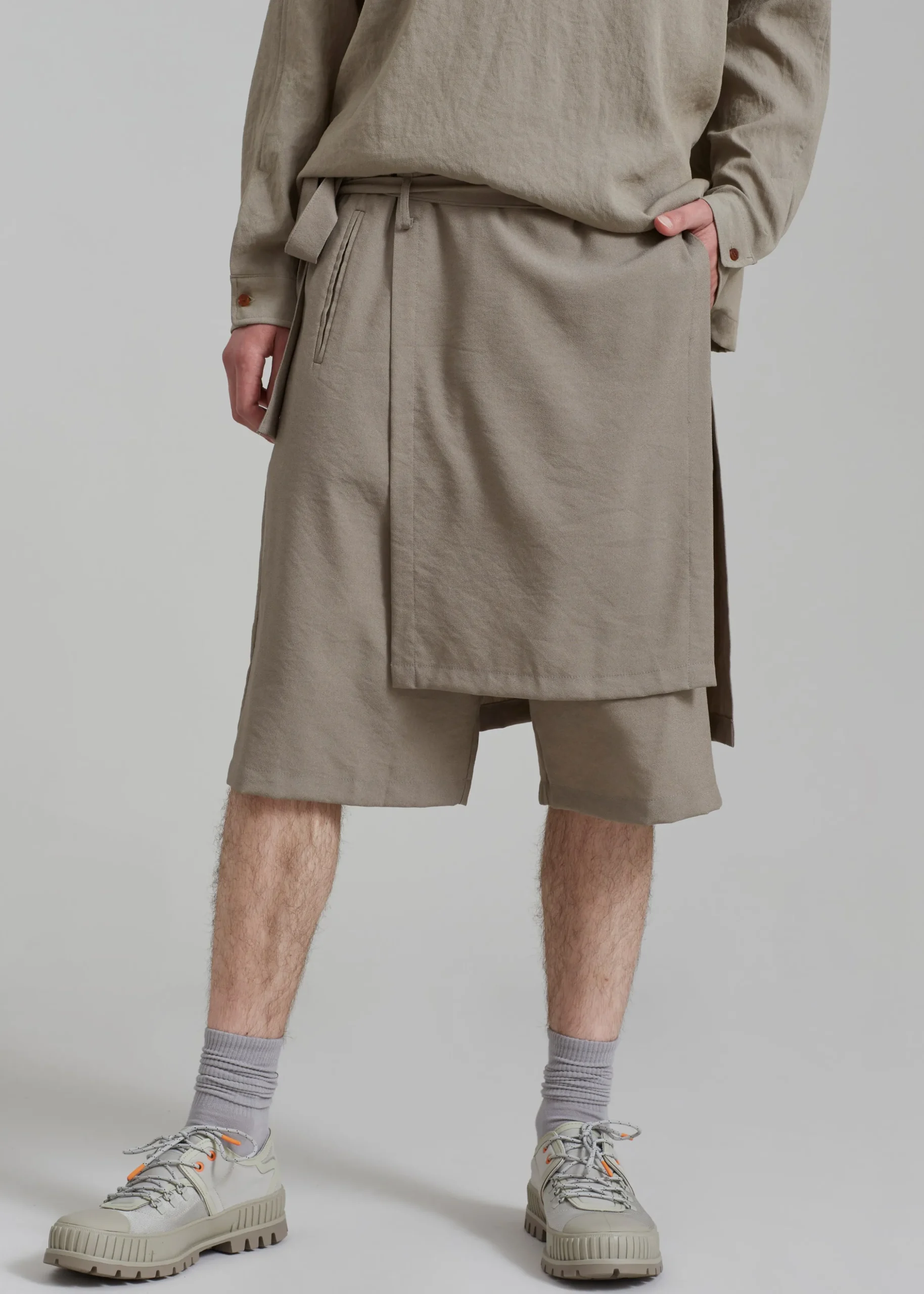 Keanu Light Wrap Shorts
