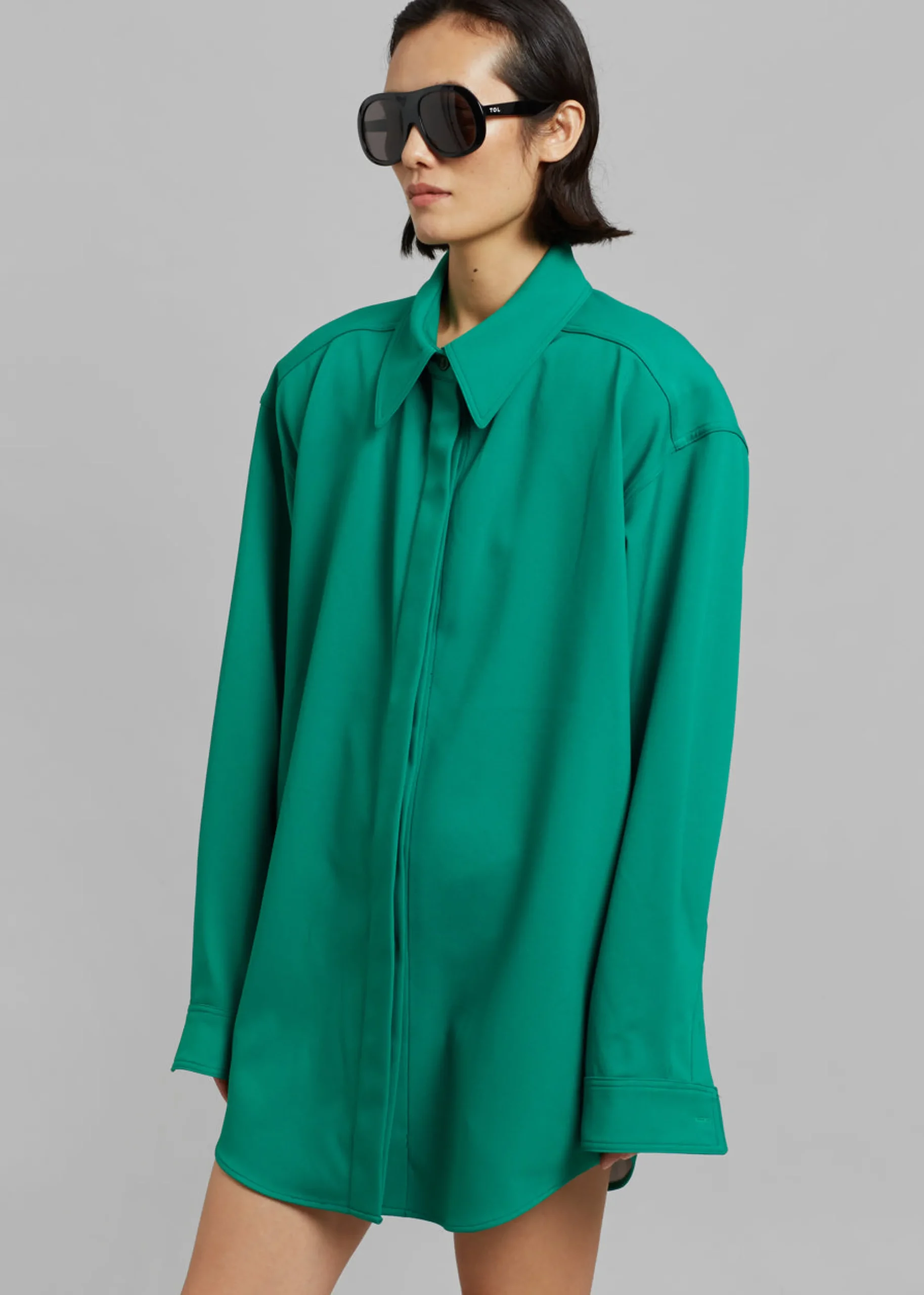Lio Detachable Padded Shoulder Shirt