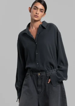 Lotta Fluid Shirt