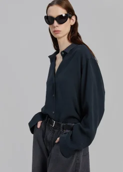 Lotta Fluid Shirt