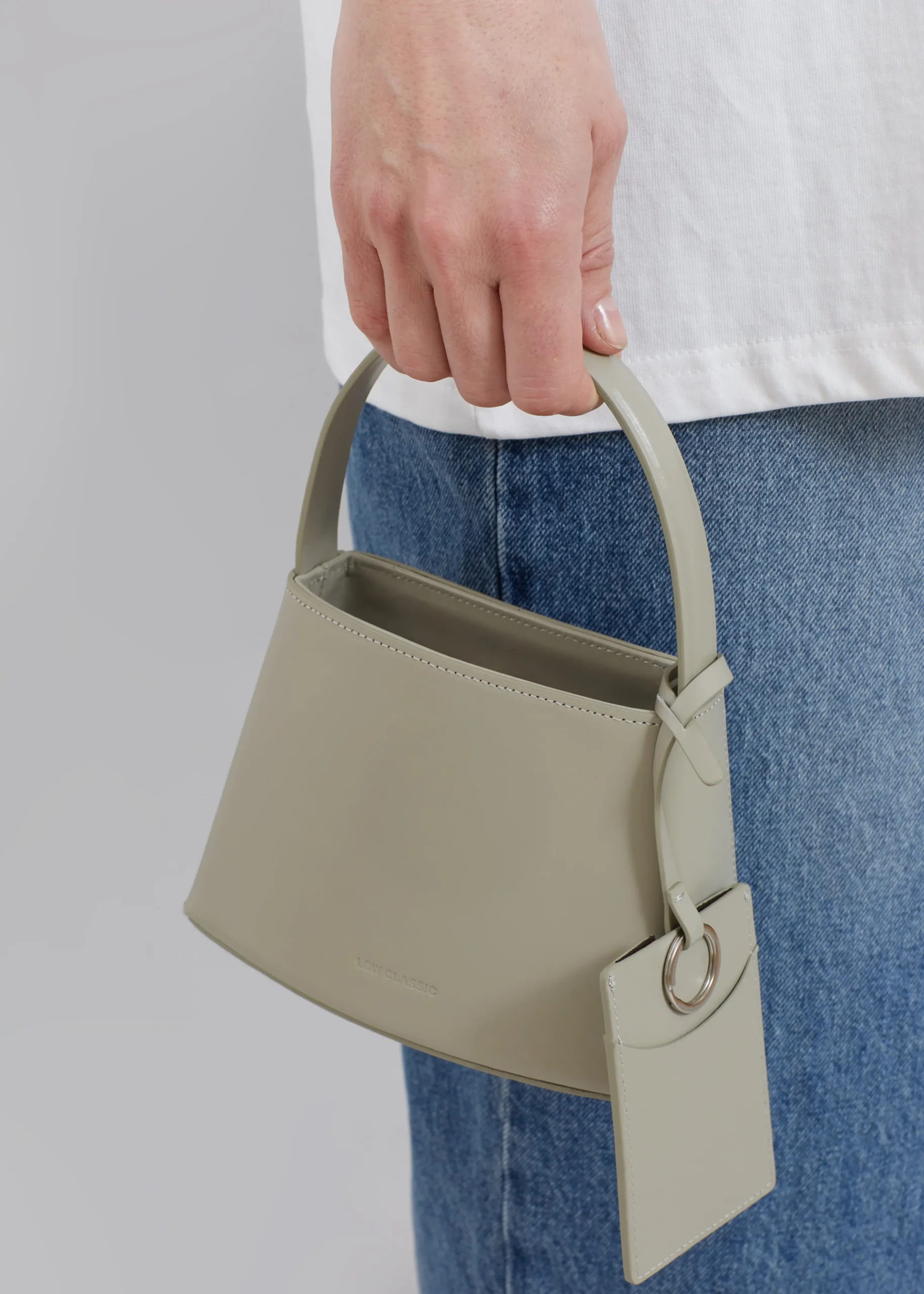 Low Classic New Mini Curve Bag