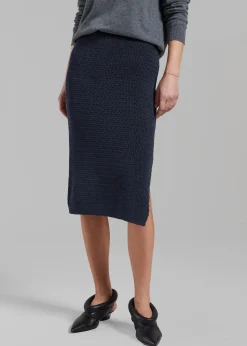 Low Classic Side Slit Knit Skirt