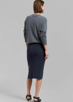 Low Classic Side Slit Knit Skirt