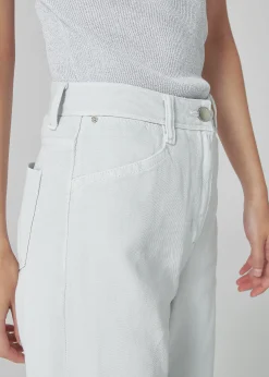 Low Classic Straight Fit Jeans