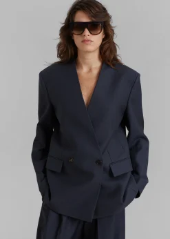 Lyxe Collarless Blazer