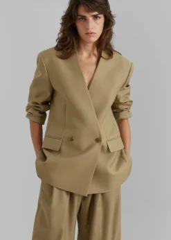 Lyxe Collarless Blazer