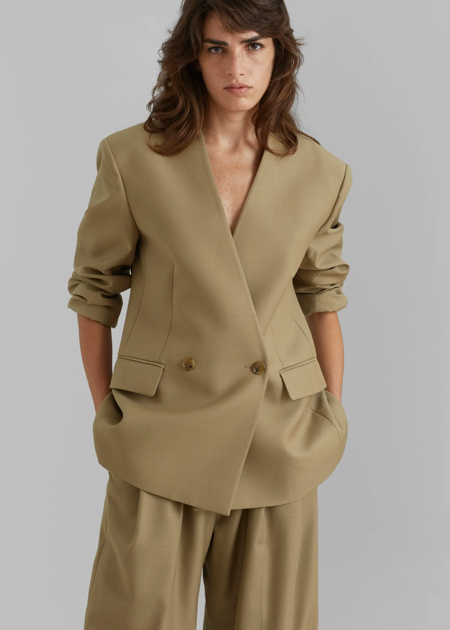 Lyxe Collarless Blazer