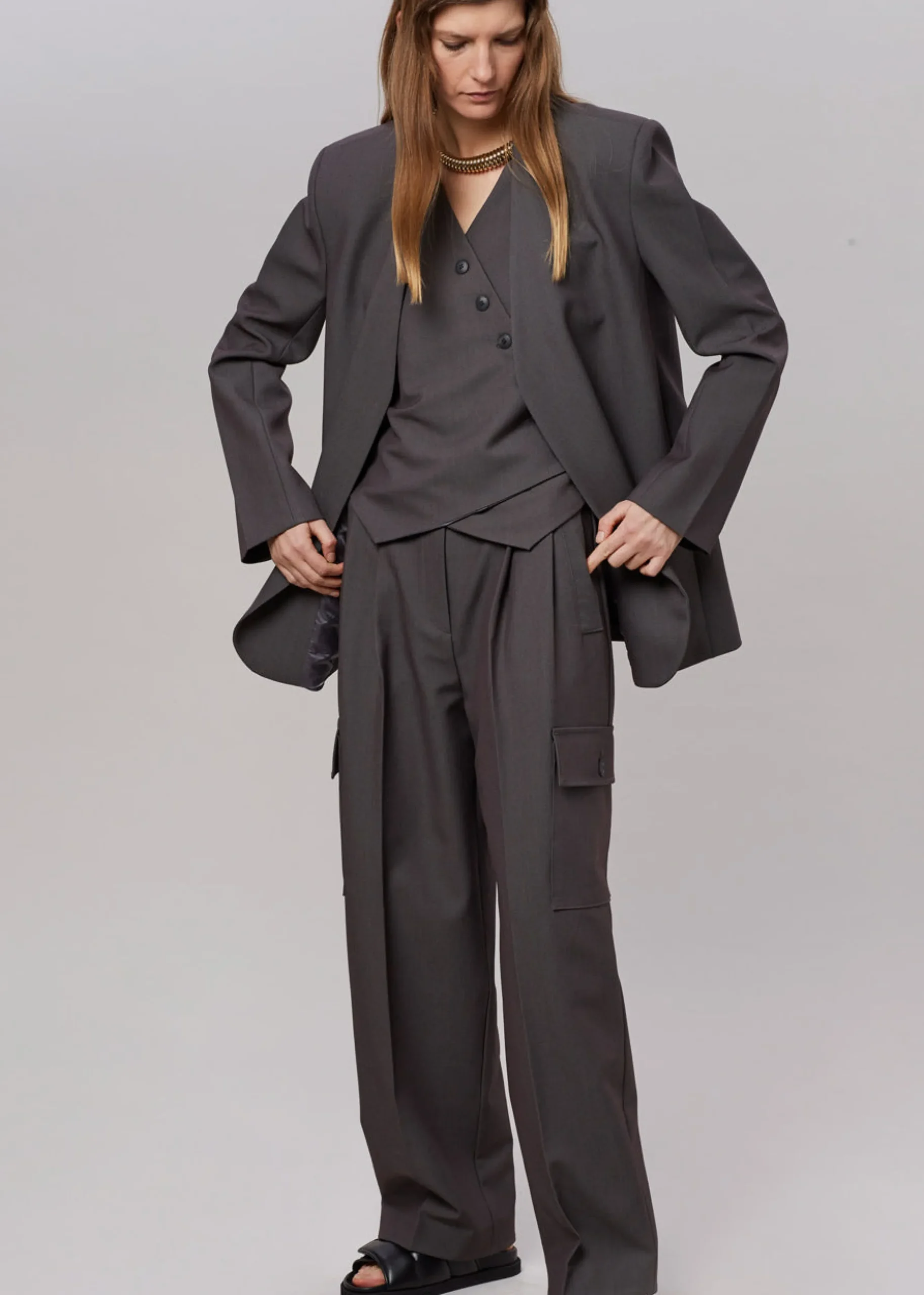 Maesa Cross Vest