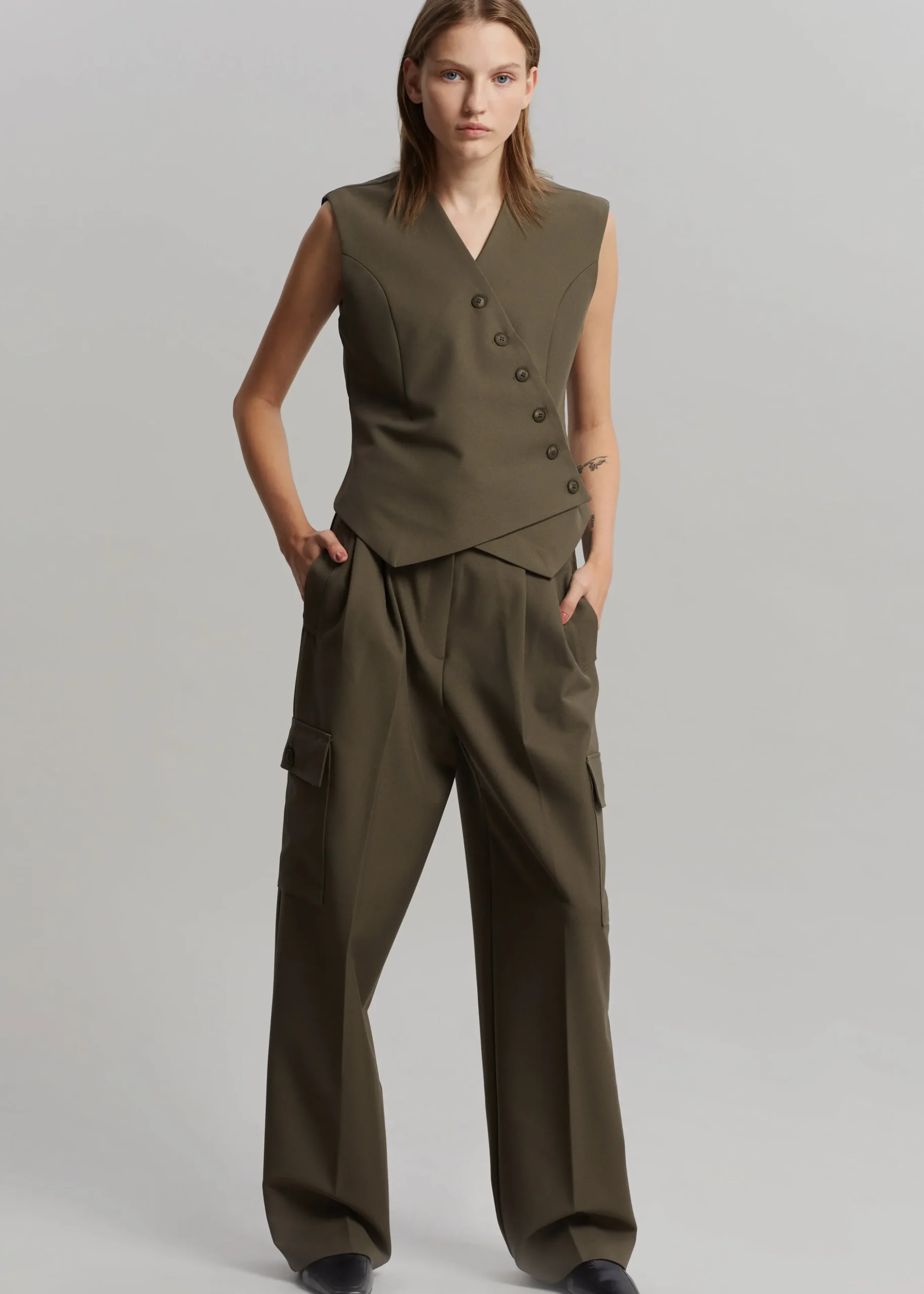 Maesa Cross Vest