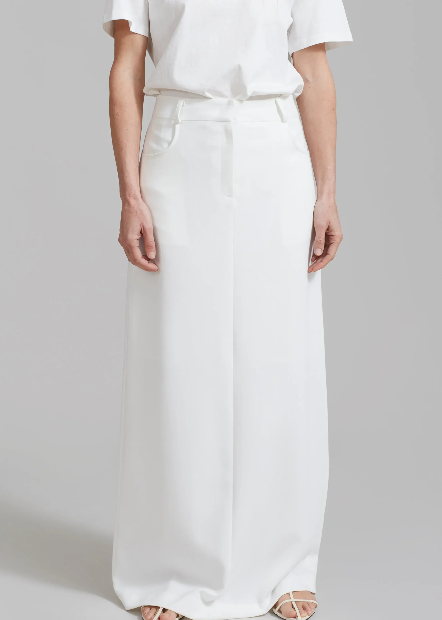 Malvo Long Pencil Skirt