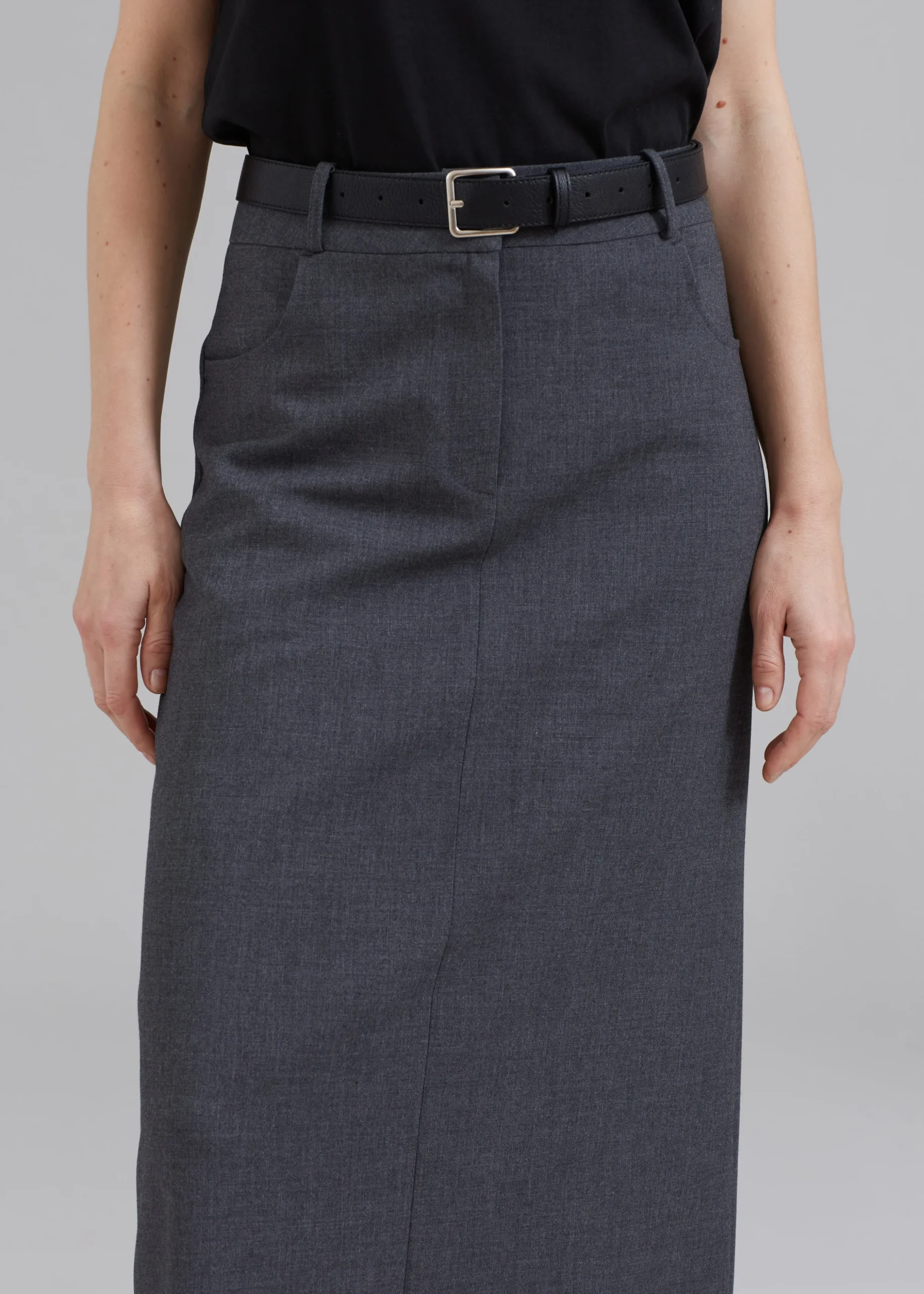 Malvo Long Pencil Skirt