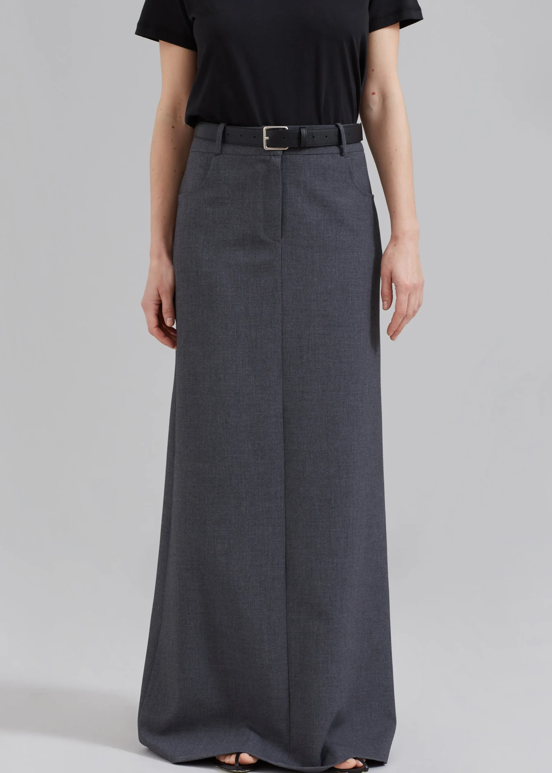 Malvo Long Pencil Skirt