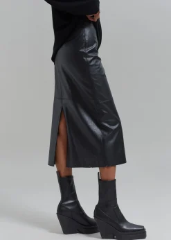 Manyne Faux Leather Pencil Skirt