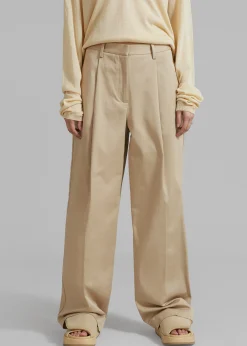 Matteau Summer Chino