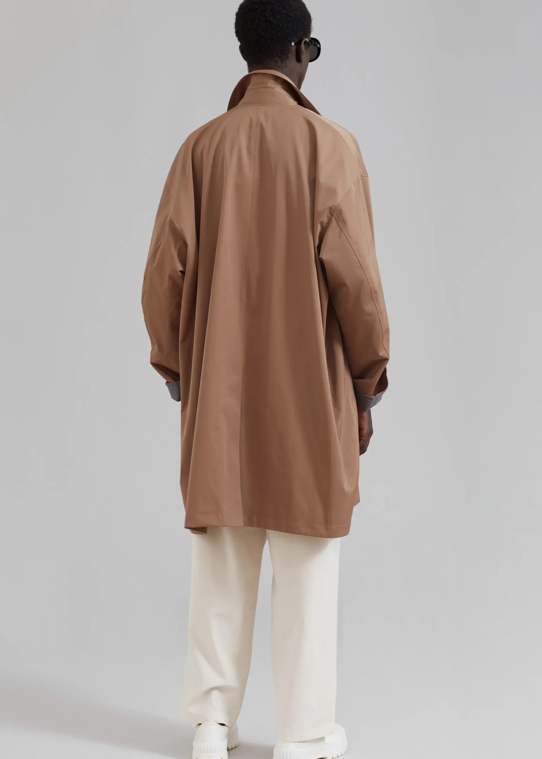 Peter Trench Coat
