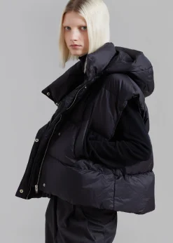 Prague Puffer Hoodie Vest
