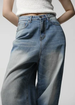 Tanner Bleach Jeans