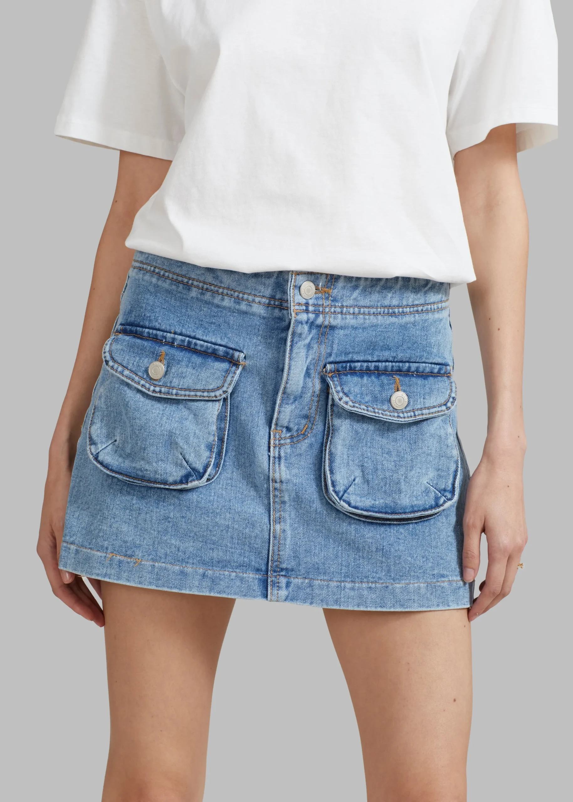 Thela Pocket Denim Skirt