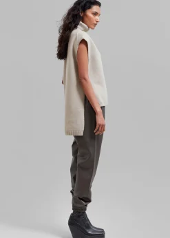 Vira Sleeveless Knit Turtleneck