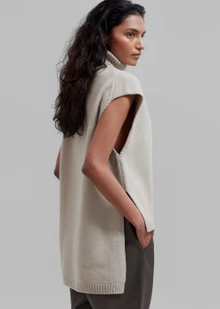 Vira Sleeveless Knit Turtleneck